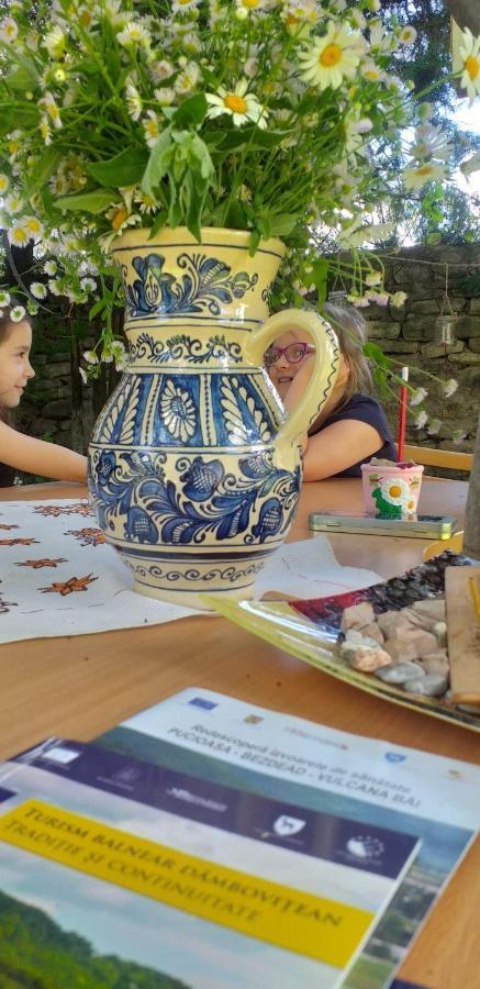 Bezdead House Hub Ξενοδοχείο Εξωτερικό φωτογραφία